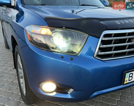 Синий Тойота Хайлендер, объемом двигателя 3.5 л и пробегом 196 тыс. км за 13000 $, фото 94 на Automoto.ua