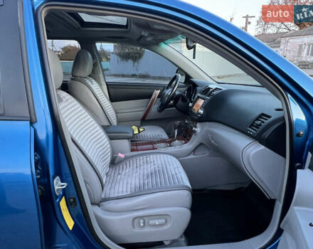 Синий Тойота Хайлендер, объемом двигателя 3.5 л и пробегом 196 тыс. км за 13000 $, фото 84 на Automoto.ua