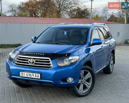 Синий Тойота Хайлендер, объемом двигателя 3.5 л и пробегом 196 тыс. км за 13000 $, фото 1 на Automoto.ua