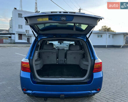 Синий Тойота Хайлендер, объемом двигателя 3.5 л и пробегом 196 тыс. км за 13000 $, фото 76 на Automoto.ua