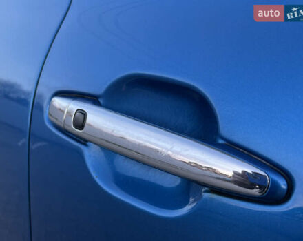 Синий Тойота Хайлендер, объемом двигателя 3.5 л и пробегом 196 тыс. км за 13000 $, фото 41 на Automoto.ua