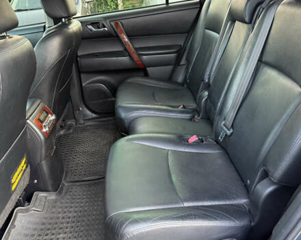 Синій Тойота Хайлендер, об'ємом двигуна 3.5 л та пробігом 173 тис. км за 15700 $, фото 15 на Automoto.ua