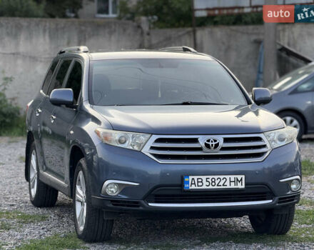 Синій Тойота Хайлендер, об'ємом двигуна 3.5 л та пробігом 173 тис. км за 15700 $, фото 4 на Automoto.ua