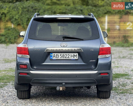 Синій Тойота Хайлендер, об'ємом двигуна 3.5 л та пробігом 173 тис. км за 15700 $, фото 2 на Automoto.ua