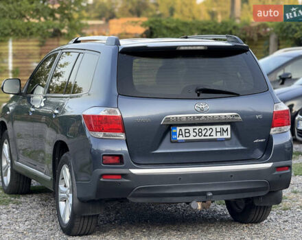 Синій Тойота Хайлендер, об'ємом двигуна 3.5 л та пробігом 173 тис. км за 15700 $, фото 1 на Automoto.ua