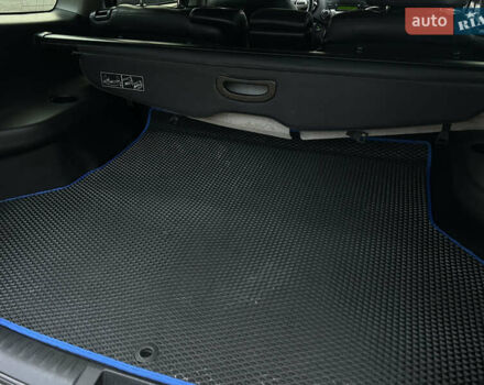 Синій Тойота Хайлендер, об'ємом двигуна 3.5 л та пробігом 238 тис. км за 18999 $, фото 23 на Automoto.ua