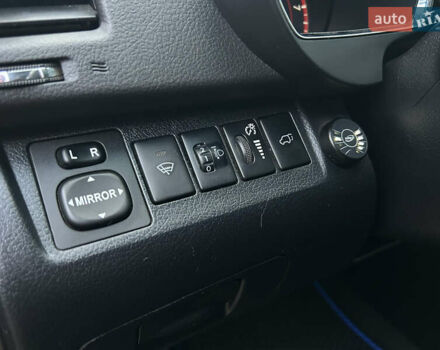 Синій Тойота Хайлендер, об'ємом двигуна 3.5 л та пробігом 238 тис. км за 18999 $, фото 9 на Automoto.ua