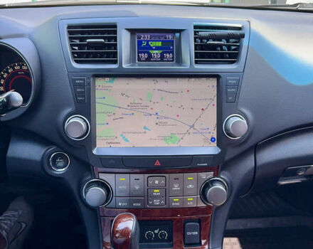 Синій Тойота Хайлендер, об'ємом двигуна 3.46 л та пробігом 221 тис. км за 19000 $, фото 6 на Automoto.ua