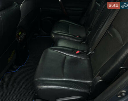 Синій Тойота Хайлендер, об'ємом двигуна 3.5 л та пробігом 238 тис. км за 18999 $, фото 16 на Automoto.ua