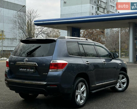 Синій Тойота Хайлендер, об'ємом двигуна 3.5 л та пробігом 238 тис. км за 18999 $, фото 4 на Automoto.ua