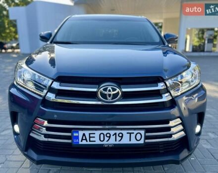 Синий Тойота Хайлендер, объемом двигателя 3.55 л и пробегом 127 тыс. км за 20700 $, фото 12 на Automoto.ua