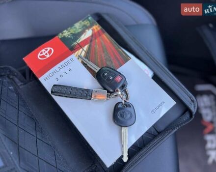 Синий Тойота Хайлендер, объемом двигателя 3.55 л и пробегом 127 тыс. км за 20700 $, фото 40 на Automoto.ua