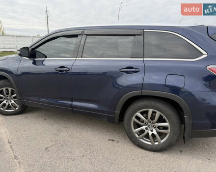 Синій Тойота Хайлендер, об'ємом двигуна 3.46 л та пробігом 235 тис. км за 23500 $, фото 8 на Automoto.ua