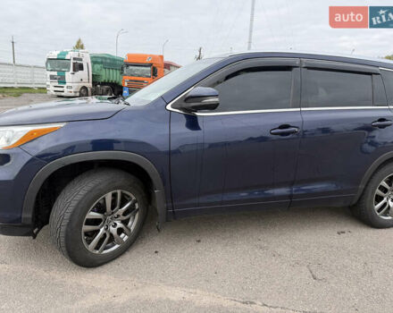 Синій Тойота Хайлендер, об'ємом двигуна 3.46 л та пробігом 235 тис. км за 23500 $, фото 3 на Automoto.ua