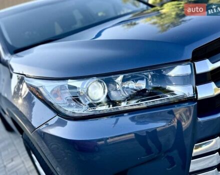 Синий Тойота Хайлендер, объемом двигателя 3.55 л и пробегом 127 тыс. км за 20700 $, фото 8 на Automoto.ua
