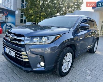 Синий Тойота Хайлендер, объемом двигателя 3.55 л и пробегом 127 тыс. км за 20700 $, фото 6 на Automoto.ua
