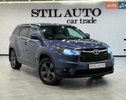 Синий Тойота Хайлендер, объемом двигателя 3.46 л и пробегом 77 тыс. км за 26000 $, фото 2 на Automoto.ua