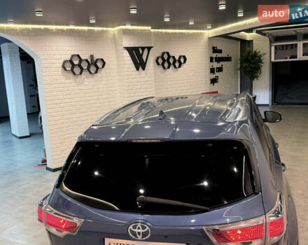 Синий Тойота Хайлендер, объемом двигателя 3.46 л и пробегом 77 тыс. км за 26000 $, фото 10 на Automoto.ua