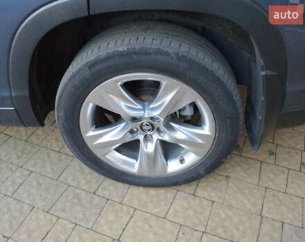 Синий Тойота Хайлендер, объемом двигателя 3.5 л и пробегом 101 тыс. км за 29900 $, фото 3 на Automoto.ua