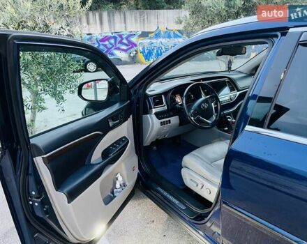 Тойота Хайлендер 2016 в Киеве на Automoto.ua Синий Тойота Хайлендер, объемом двигателя 3.55 л и пробегом 187 тыс. км за 24000 $, фото 7 на Automoto.ua