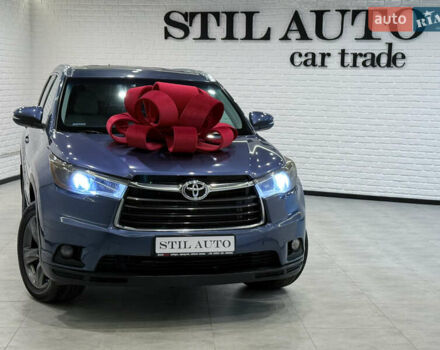 Синий Тойота Хайлендер, объемом двигателя 3.46 л и пробегом 77 тыс. км за 26000 $, фото 3 на Automoto.ua