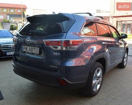 Синий Тойота Хайлендер, объемом двигателя 3.5 л и пробегом 101 тыс. км за 29900 $, фото 2 на Automoto.ua