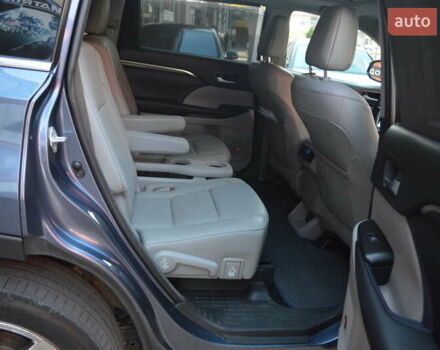 Синий Тойота Хайлендер, объемом двигателя 3.5 л и пробегом 101 тыс. км за 29900 $, фото 41 на Automoto.ua