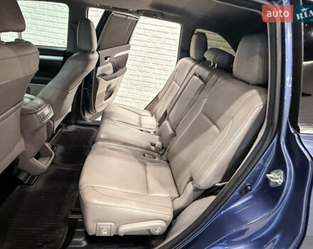 Синий Тойота Хайлендер, объемом двигателя 3.46 л и пробегом 77 тыс. км за 26000 $, фото 55 на Automoto.ua