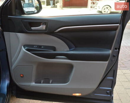 Синий Тойота Хайлендер, объемом двигателя 3.5 л и пробегом 101 тыс. км за 29900 $, фото 47 на Automoto.ua