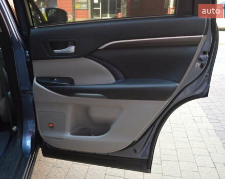 Синий Тойота Хайлендер, объемом двигателя 3.5 л и пробегом 101 тыс. км за 29900 $, фото 43 на Automoto.ua