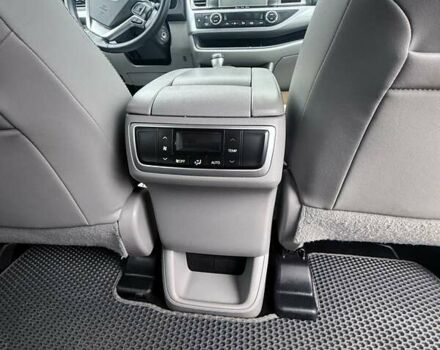 Тойота Хайлендер 2017 в Киеве на Automoto.ua Синий Тойота Хайлендер, объемом двигателя 3.5 л и пробегом 110 тыс. км за 24600 $, фото 5 на Automoto.ua