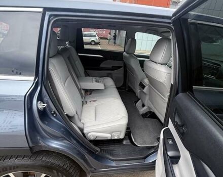 Тойота Хайлендер 2017 в Киеве на Automoto.ua Синий Тойота Хайлендер, объемом двигателя 3.5 л и пробегом 110 тыс. км за 24600 $, фото 4 на Automoto.ua
