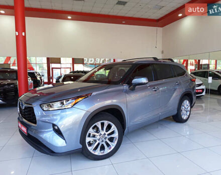 Синий Тойота Хайлендер, объемом двигателя 2.49 л и пробегом 38 тыс. км за 42500 $, фото 2 на Automoto.ua