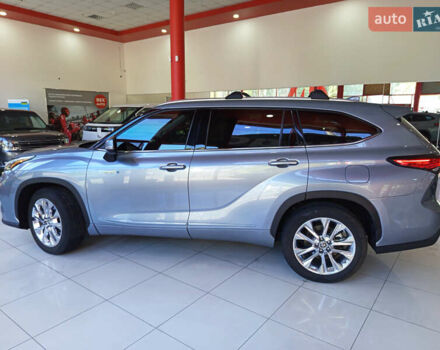 Синий Тойота Хайлендер, объемом двигателя 2.49 л и пробегом 38 тыс. км за 42500 $, фото 3 на Automoto.ua