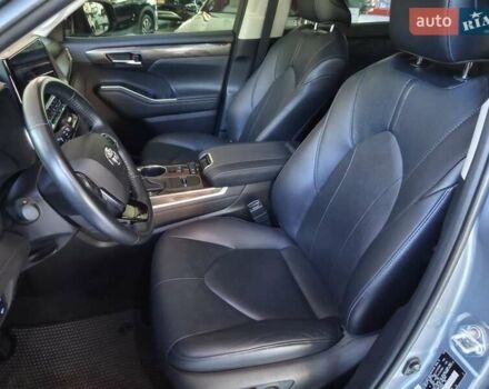 Синий Тойота Хайлендер, объемом двигателя 2.49 л и пробегом 38 тыс. км за 42500 $, фото 13 на Automoto.ua