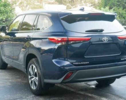 Синий Тойота Хайлендер, объемом двигателя 3.5 л и пробегом 13 тыс. км за 23600 $, фото 3 на Automoto.ua