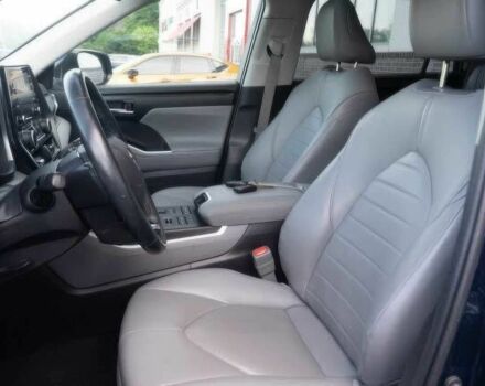 Синий Тойота Хайлендер, объемом двигателя 3.5 л и пробегом 13 тыс. км за 23600 $, фото 7 на Automoto.ua