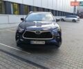 Тойота Хайлендер 2021 в Хмельницком на Automoto.ua Синий Тойота Хайлендер, объемом двигателя 2.49 л и пробегом 106 тыс. км за 35400 $, фото 3 на Automoto.ua