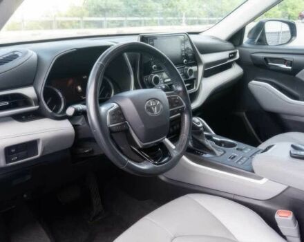 Синий Тойота Хайлендер, объемом двигателя 3.5 л и пробегом 13 тыс. км за 23600 $, фото 6 на Automoto.ua