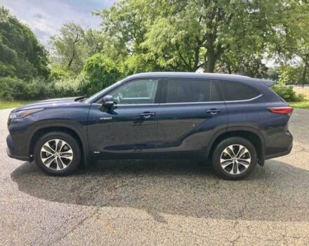 Синий Тойота Хайлендер, объемом двигателя 2.5 л и пробегом 12 тыс. км за 24000 $, фото 2 на Automoto.ua