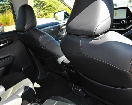 Синій Тойота Хайлендер, об'ємом двигуна 2.5 л та пробігом 12 тис. км за 19000 $, фото 12 на Automoto.ua