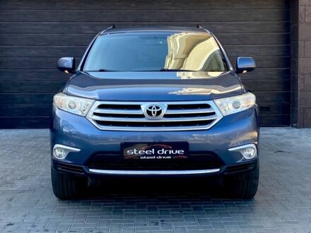 Синій Тойота Хайлендер, об'ємом двигуна 3.5 л та пробігом 238 тис. км за 18000 $, фото 1 на Automoto.ua