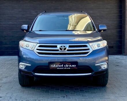Синий Тойота Хайлендер, объемом двигателя 3.5 л и пробегом 238 тыс. км за 16500 $, фото 1 на Automoto.ua