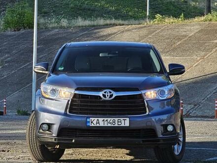 Синий Тойота Хайлендер, объемом двигателя 3.46 л и пробегом 165 тыс. км за 20950 $, фото 1 на Automoto.ua