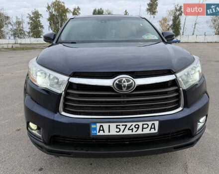 Синий Тойота Хайлендер, объемом двигателя 3.46 л и пробегом 235 тыс. км за 23500 $, фото 1 на Automoto.ua