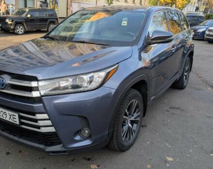 Синий Тойота Хайлендер, объемом двигателя 3.5 л и пробегом 189 тыс. км за 23000 $, фото 1 на Automoto.ua