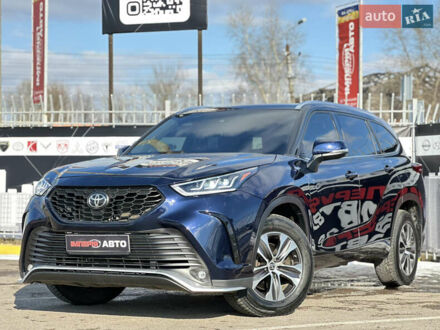 Тойота Хайлендер 2020 у Києві на Automoto.ua Синій Тойота Хайлендер, об'ємом двигуна 3.46 л та пробігом 90 тис. км за 32900 $, фото 1 на Automoto.ua