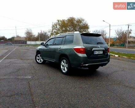 Зеленый Тойота Хайлендер, объемом двигателя 3.5 л и пробегом 215 тыс. км за 13100 $, фото 1 на Automoto.ua