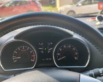 Зеленый Тойота Хайлендер, объемом двигателя 3.46 л и пробегом 275 тыс. км за 15200 $, фото 3 на Automoto.ua