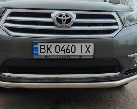 Зелений Тойота Хайлендер, об'ємом двигуна 3.46 л та пробігом 139 тис. км за 18600 $, фото 2 на Automoto.ua